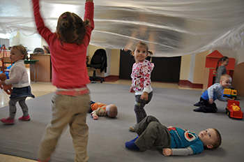 Obserwacja małego dziecka - jak rozpoznawać i lepiej rozumieć procesy rozwojowe?